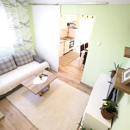 Charming In With Private Pool - 66 M² *