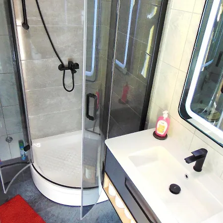 Daire Charming In With Private Pool - 66 M²