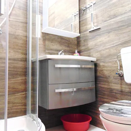 Charming In With Private Pool - 66 M² *