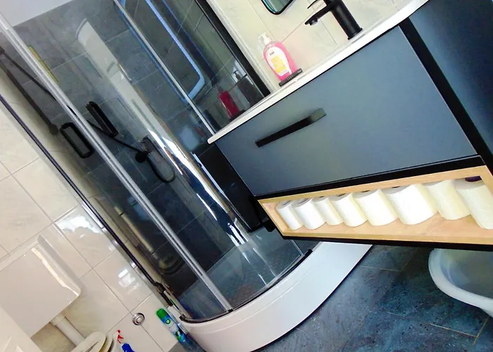 Charming In With Private Pool - 66 M²